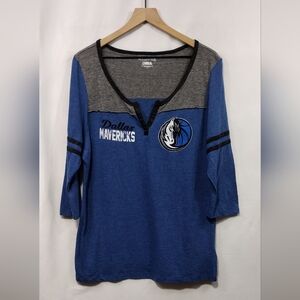 NBA Dallas Mavericks Split Neck Baseball T-Shirt Women's XL Blue Gray Sporty